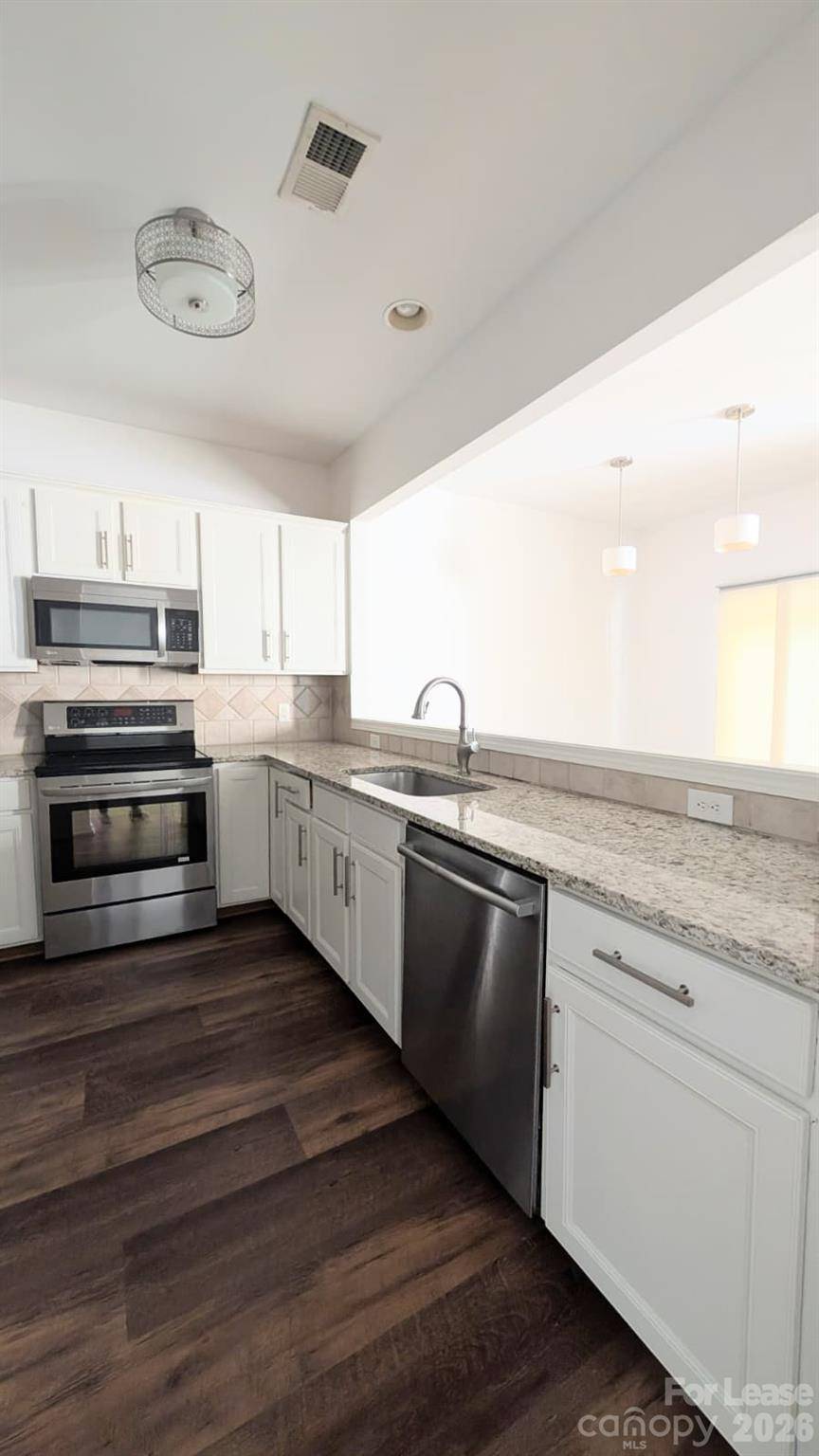 9017 Mcalwaine Preserve AVE, Charlotte, NC 28277