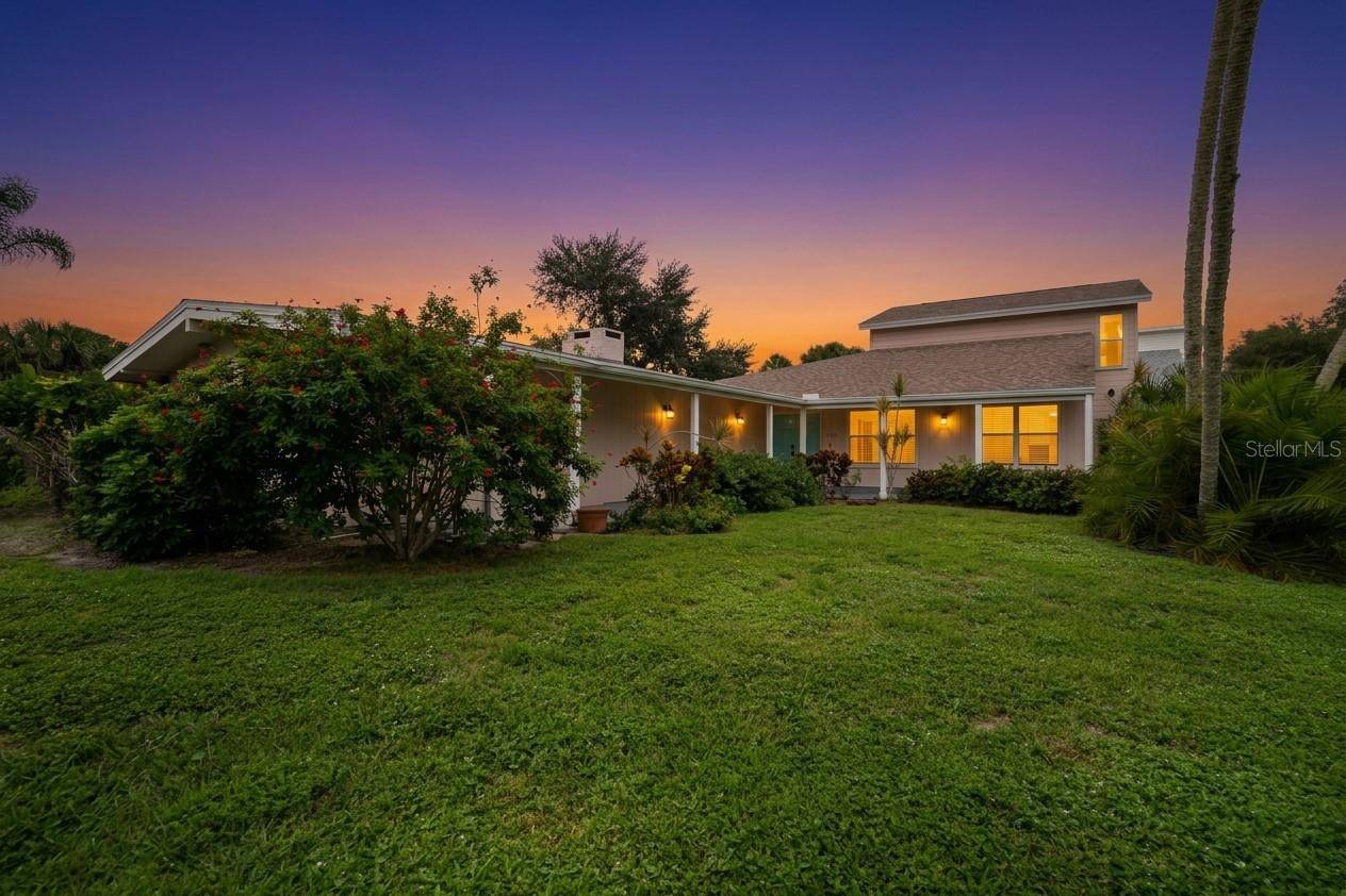 1804 BAYWOOD DR, Sarasota, FL 34231