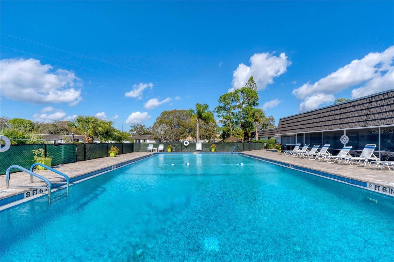 3944 LAKESIDE RD #160, Sarasota, FL 34232