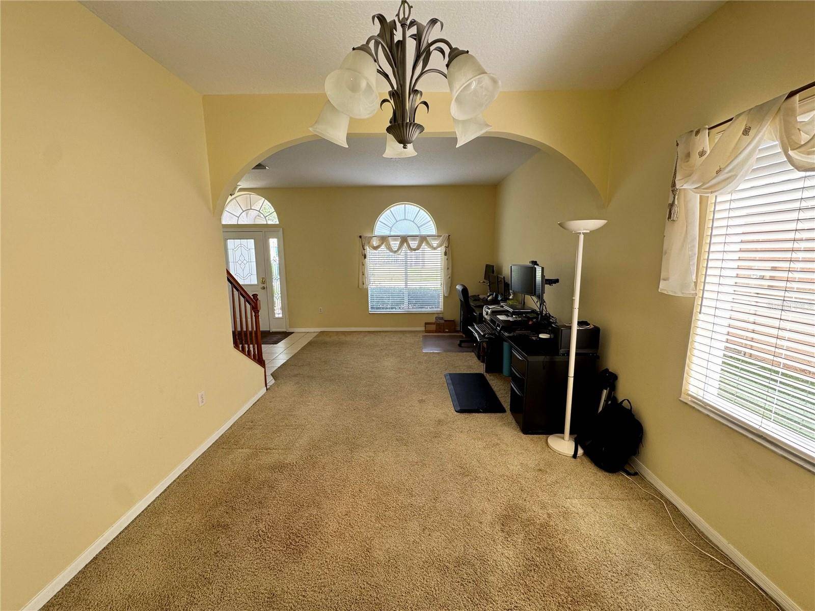 406 WINGATE CIR, Oldsmar, FL 34677