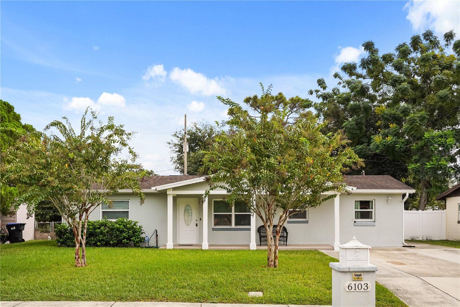 6103 ANTILLA DR, Orlando, FL 32809