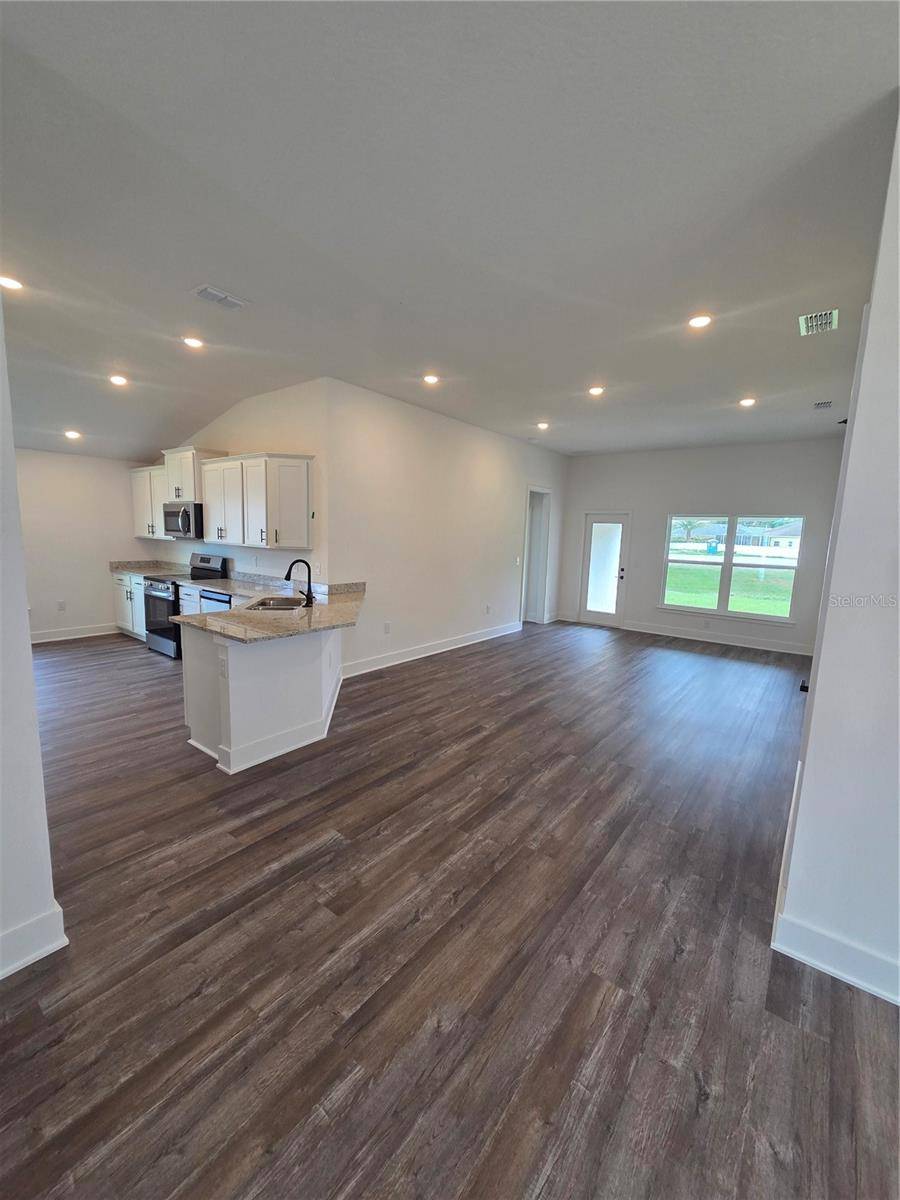 9430 HIGHLAND HILLS DR ST, Hudson, FL 34667