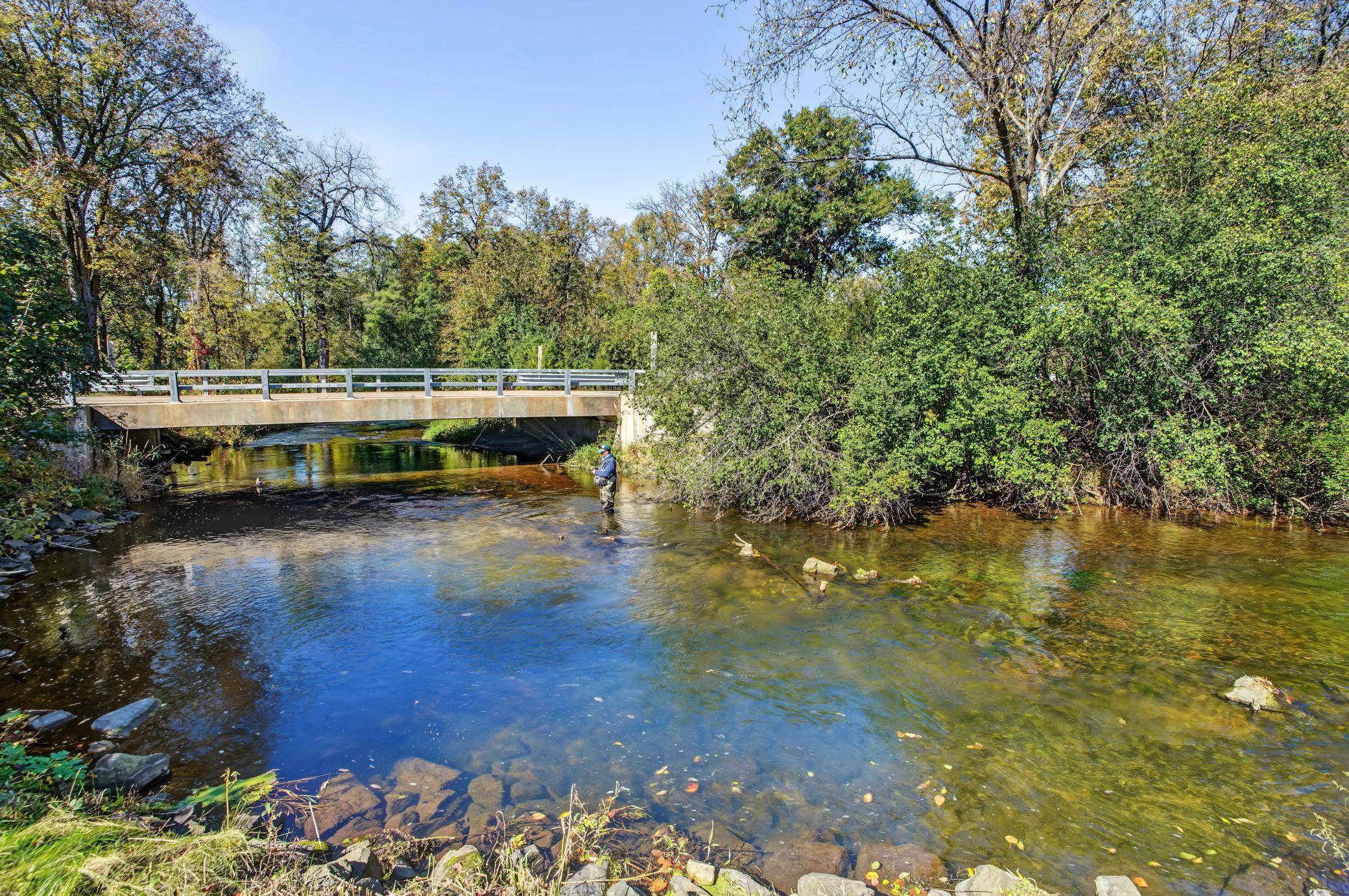 963 Trout Brook RD, Hudson, WI 54016