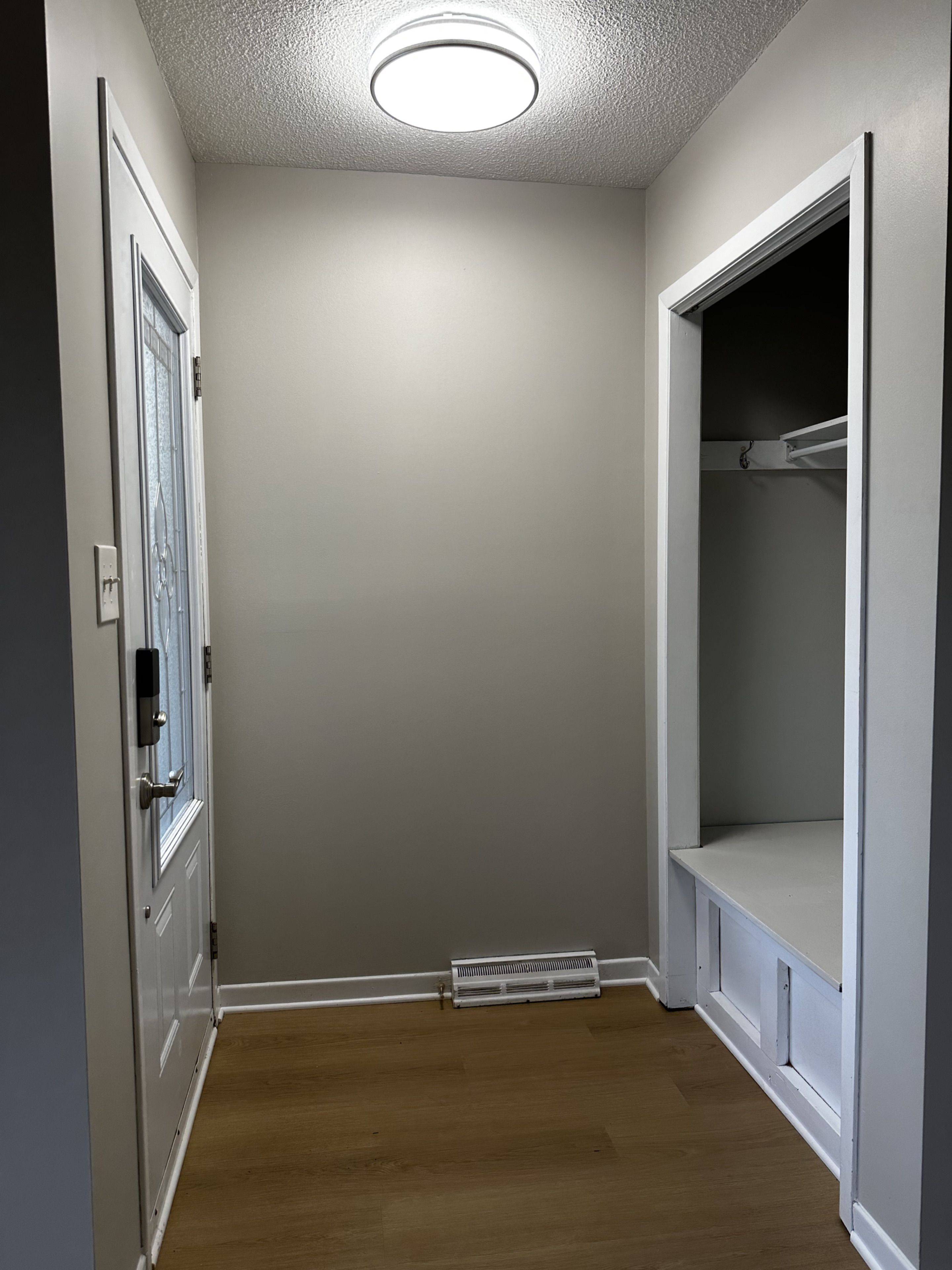 23 Fairlawn CRES, Welland, ON L3C 5Z2