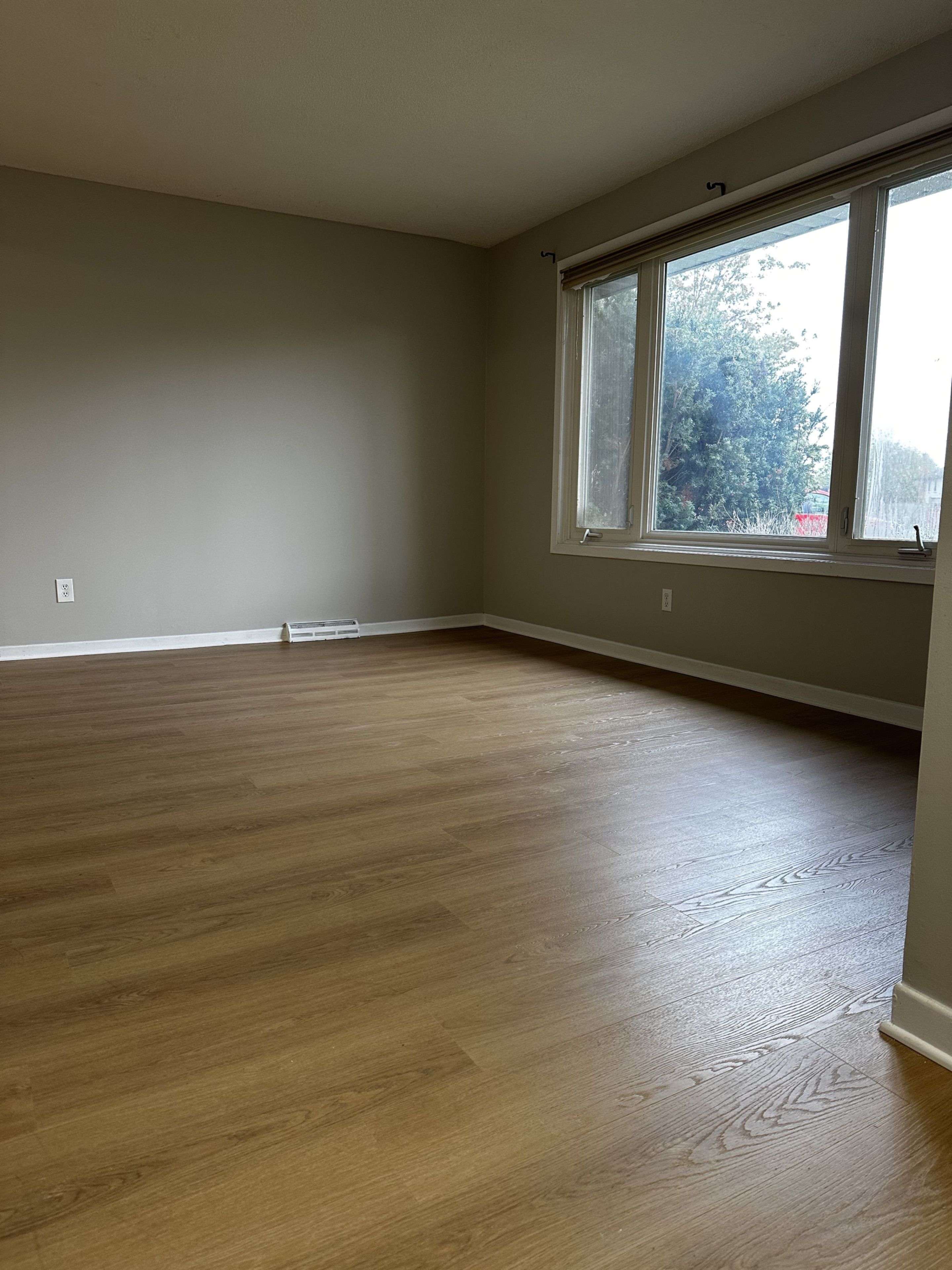 23 Fairlawn CRES, Welland, ON L3C 5Z2
