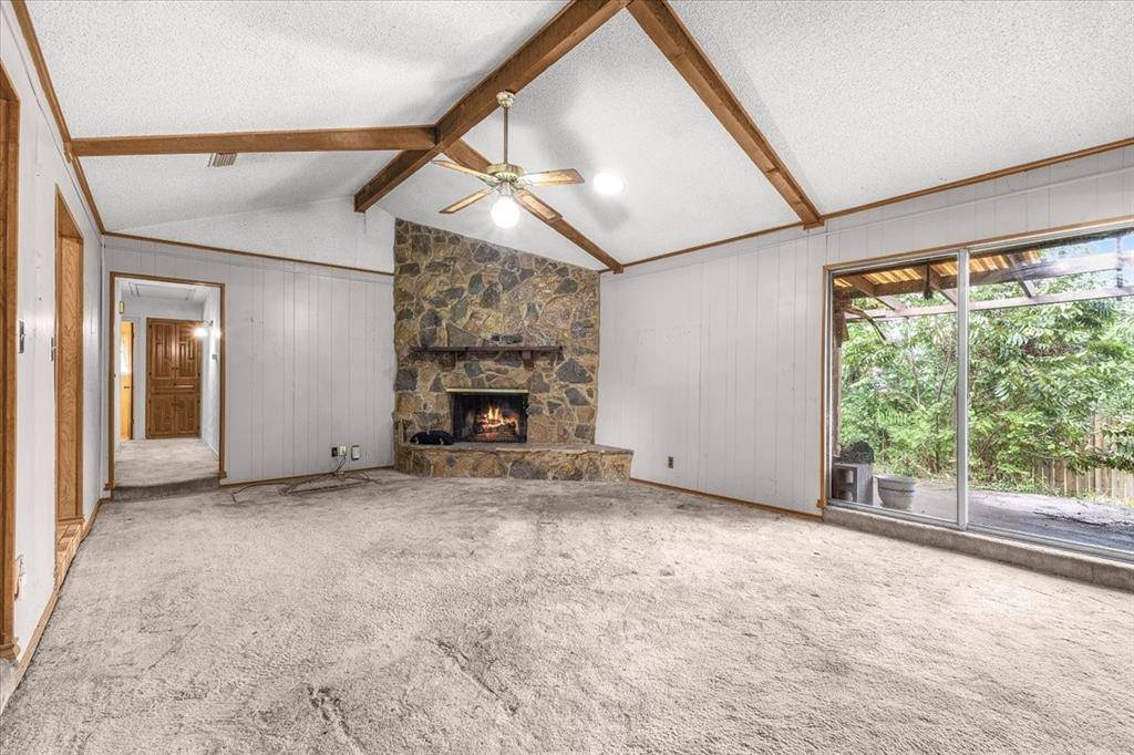 1007 Field Crest Court, Arlington, TX 76012