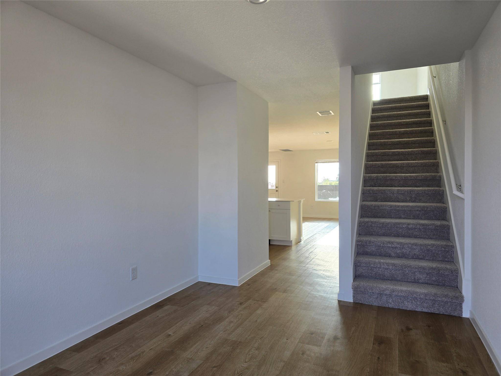 120 Twins TRL, Hutto, TX 78634