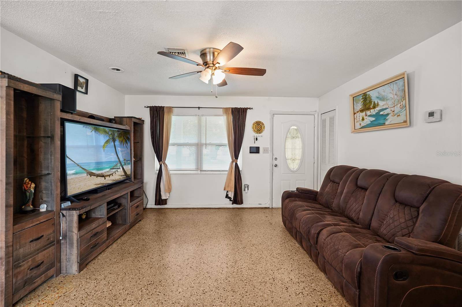 6103 ANTILLA DR, Orlando, FL 32809