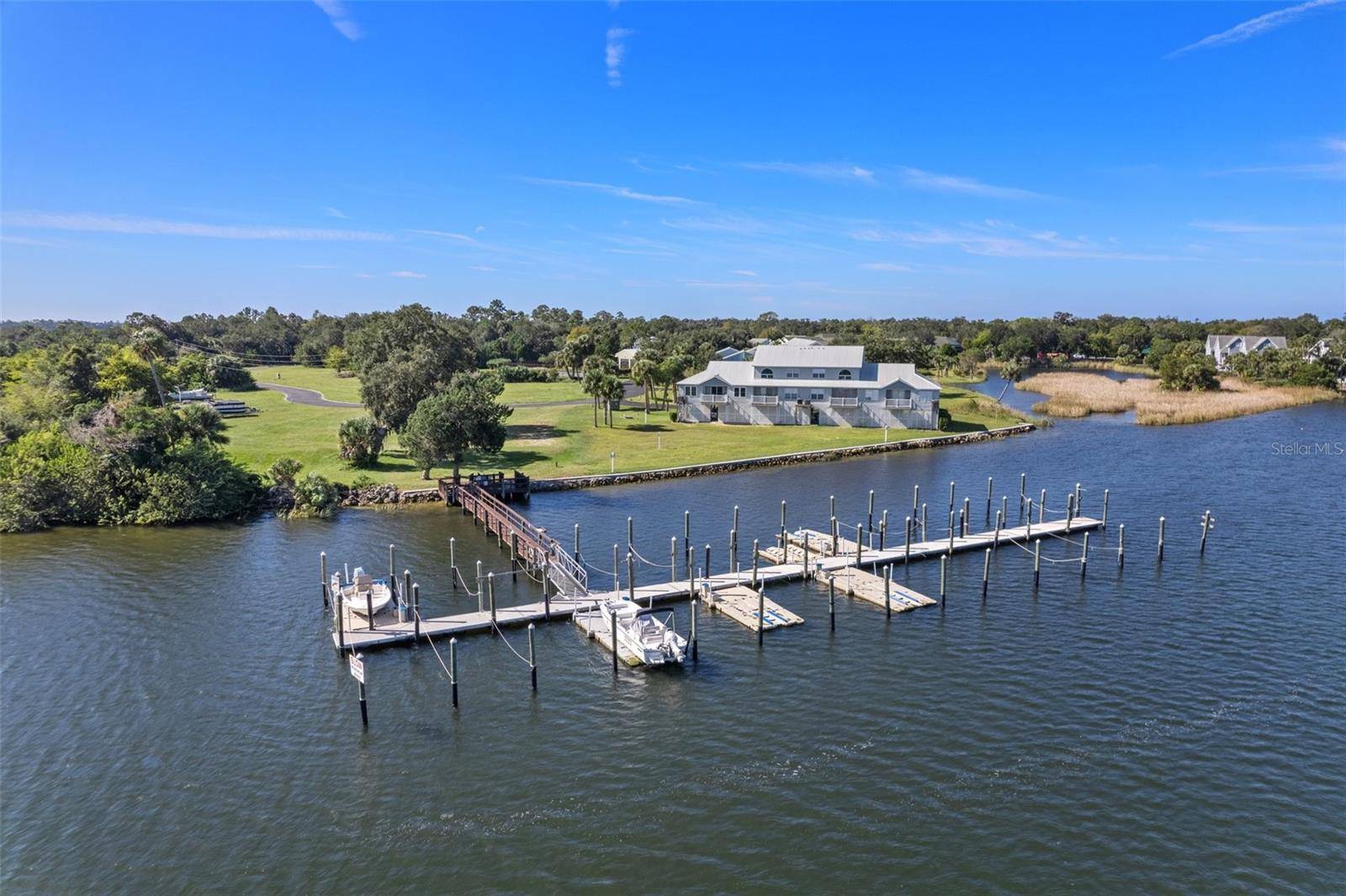 2857 N RIVERS EDGE BLVD #214, Crystal River, FL 34429