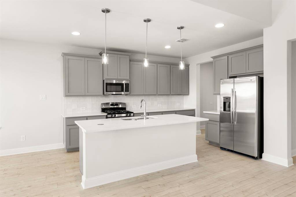2126 Bloomsbury Lane, Forney, TX 75126