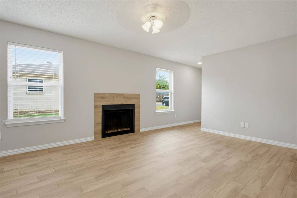 2329 Lido Lane, Arlington, TX 76015