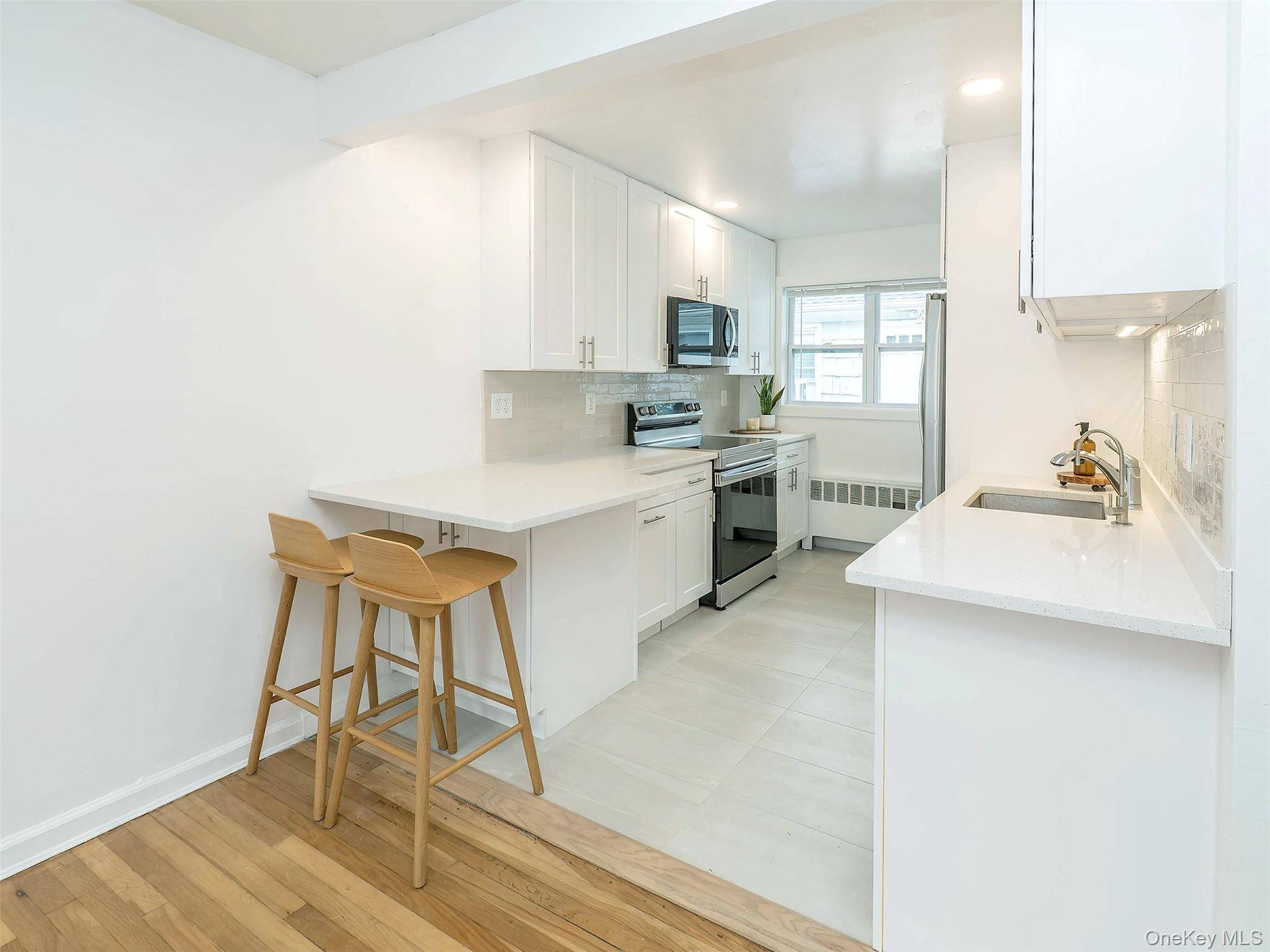 42 Firwood RD #B, Port Washington, NY 11050