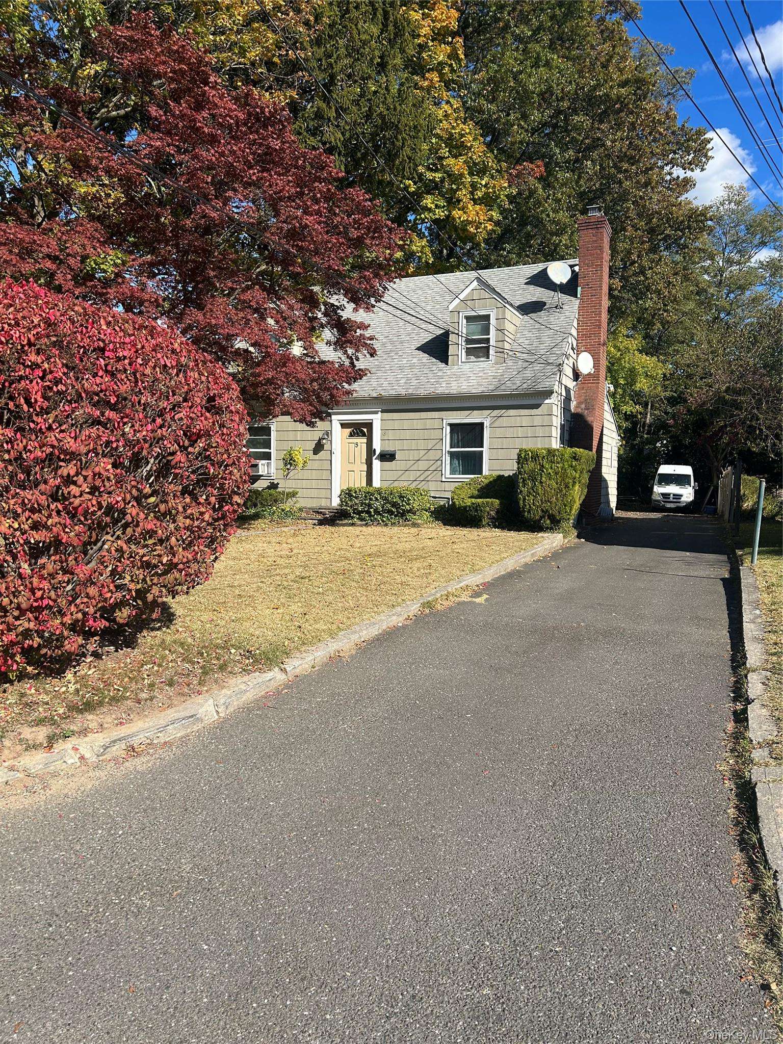 5 Pearl ST #1 ST FLOOR, Glen Cove, NY 11542