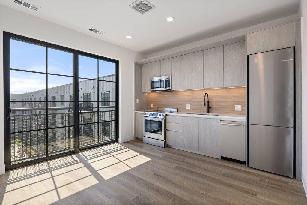 4315 S Congress Ave #224, Austin, TX 78745