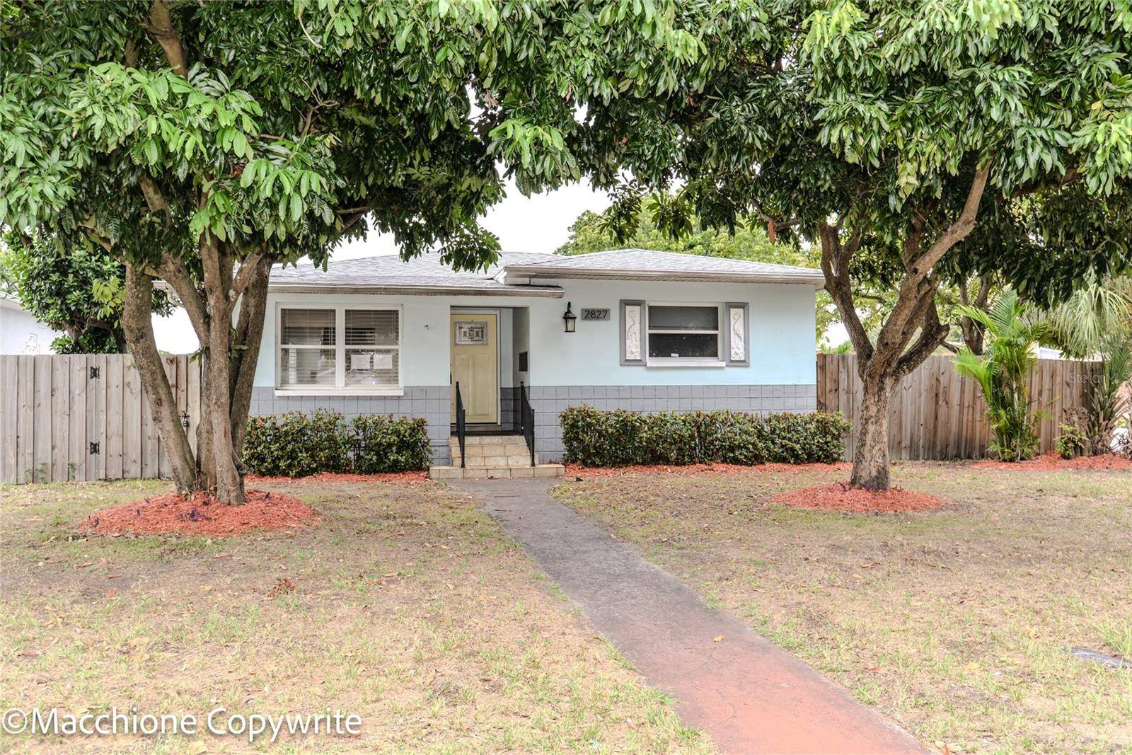 2827 29TH AVE N, St Petersburg, FL 33713