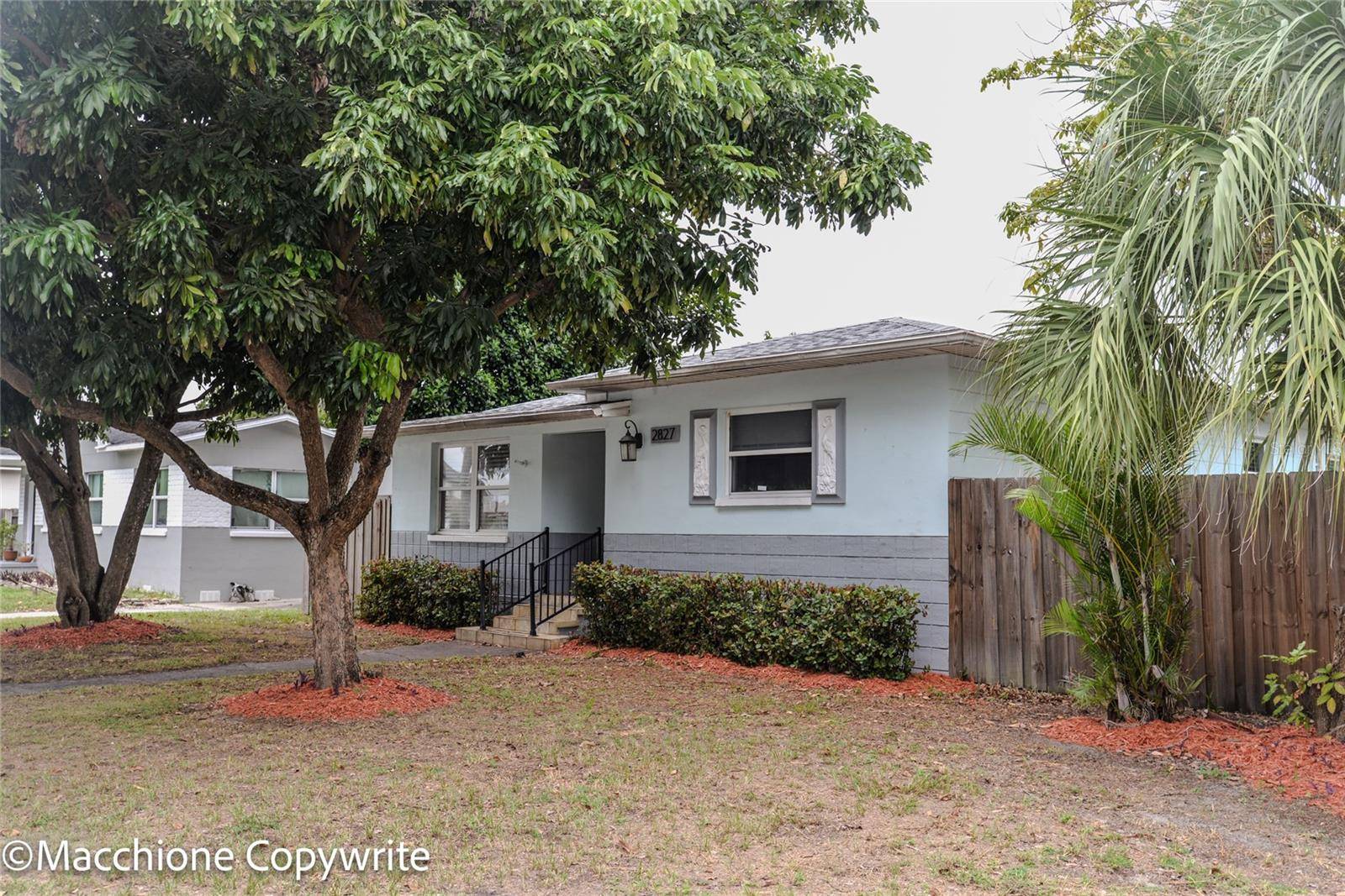 2827 29TH AVE N, St Petersburg, FL 33713