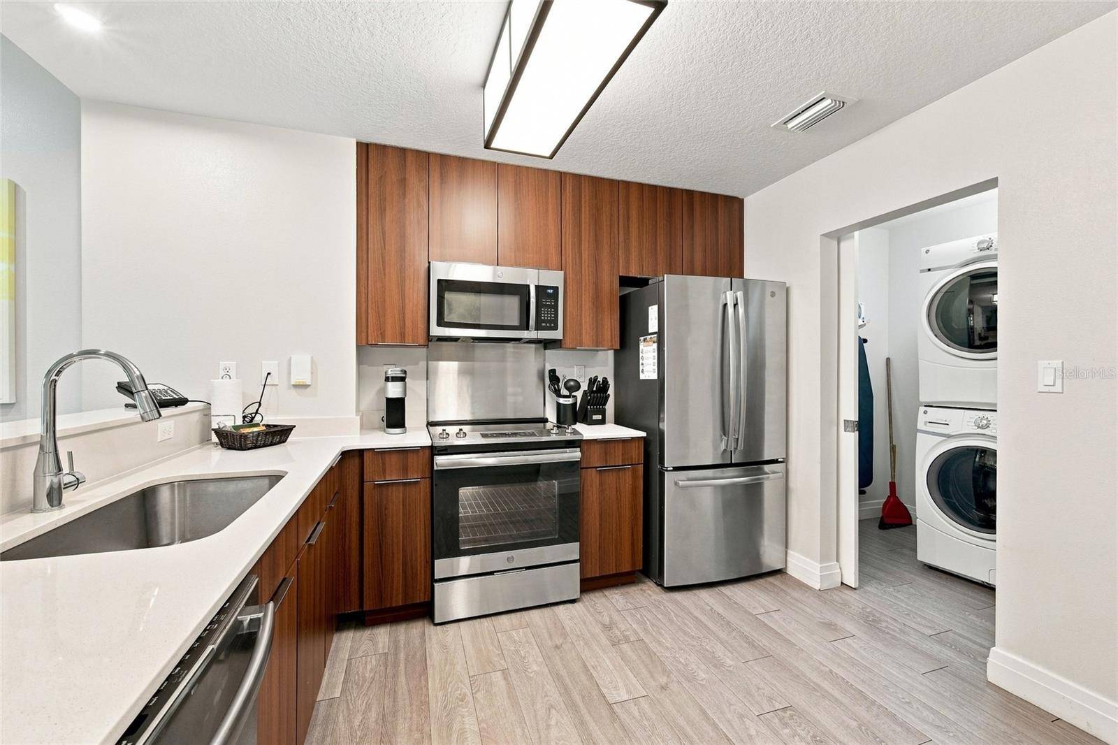 14501 GROVE RESORT #2304, Winter Garden, FL 34787