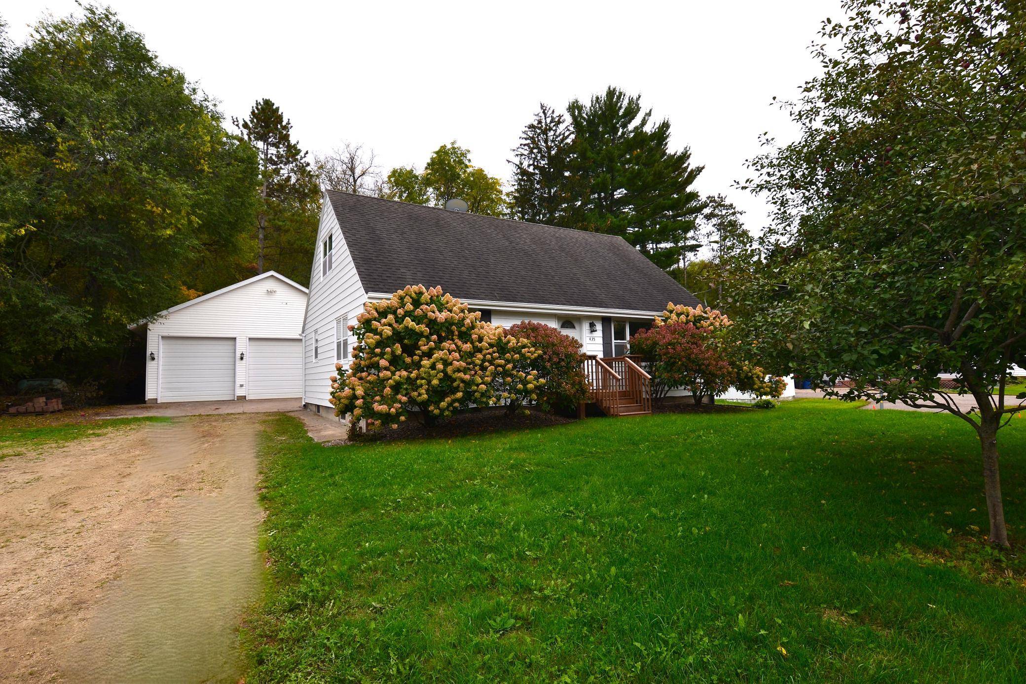 435 Spring Creek RD S, Red Wing, MN 55066
