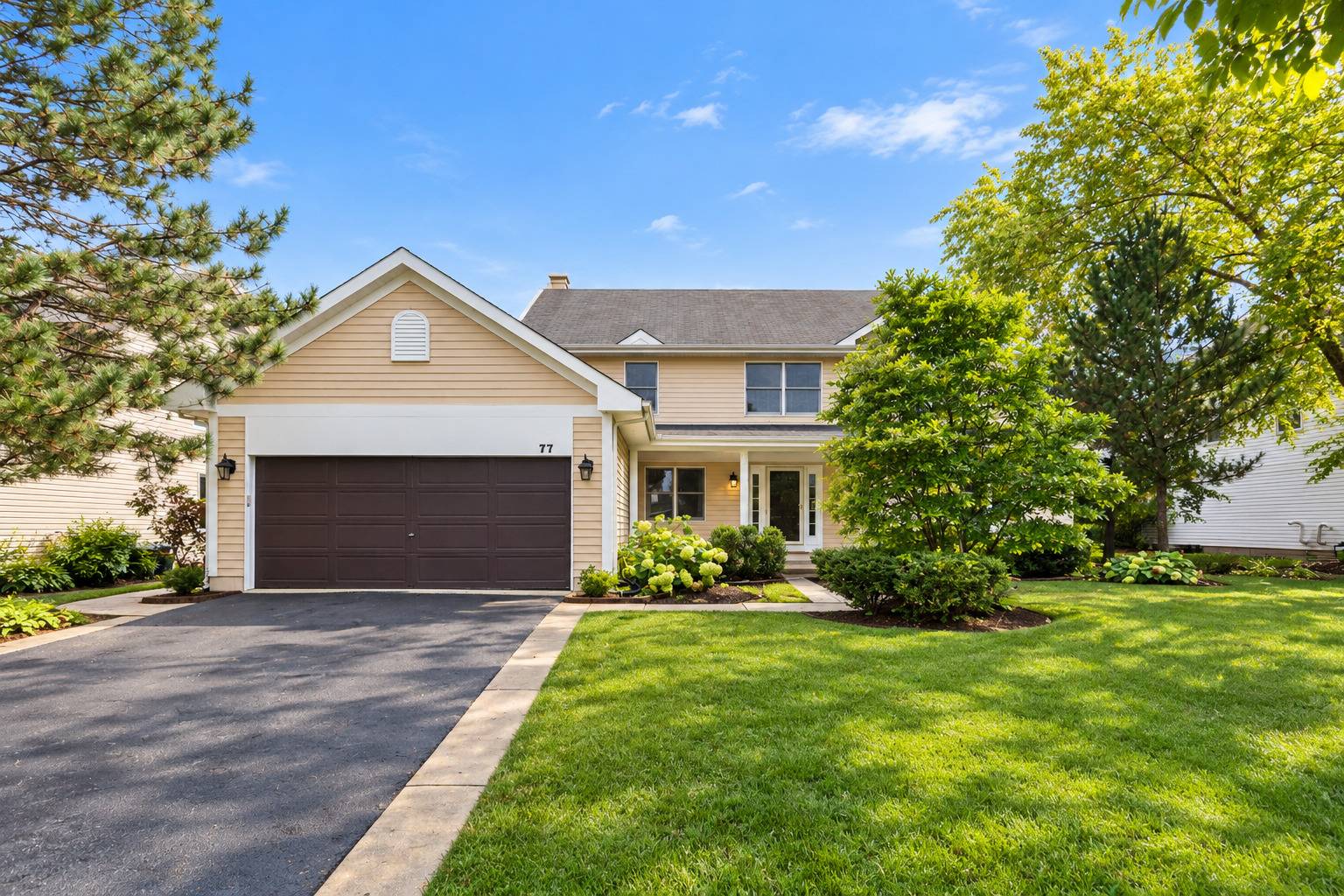 77 Montclair RD, Vernon Hills, IL 60061