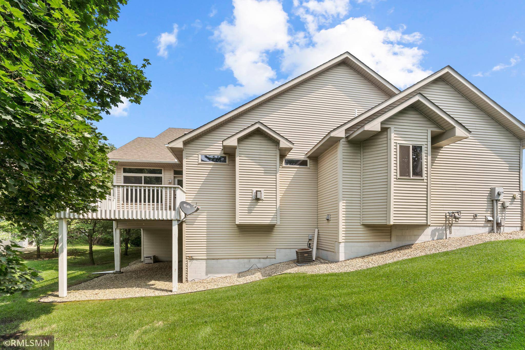 14473 Hummingbird CT NW, Andover, MN 55304