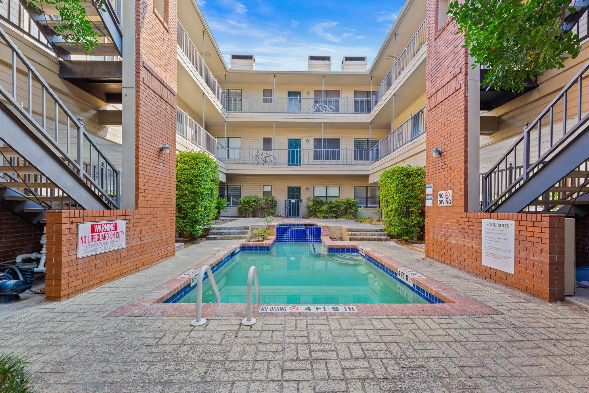106 E 30th ST #308, Austin, TX 78705