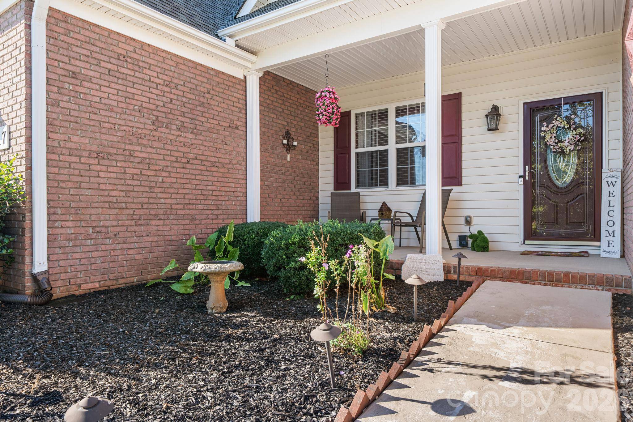117 W Vista View PL, Mooresville, NC 28117