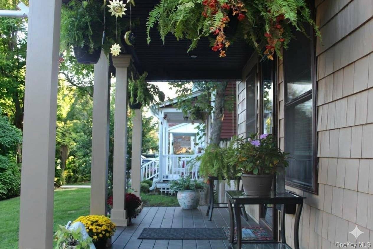 24 Wiggins AVE, Patchogue, NY 11772
