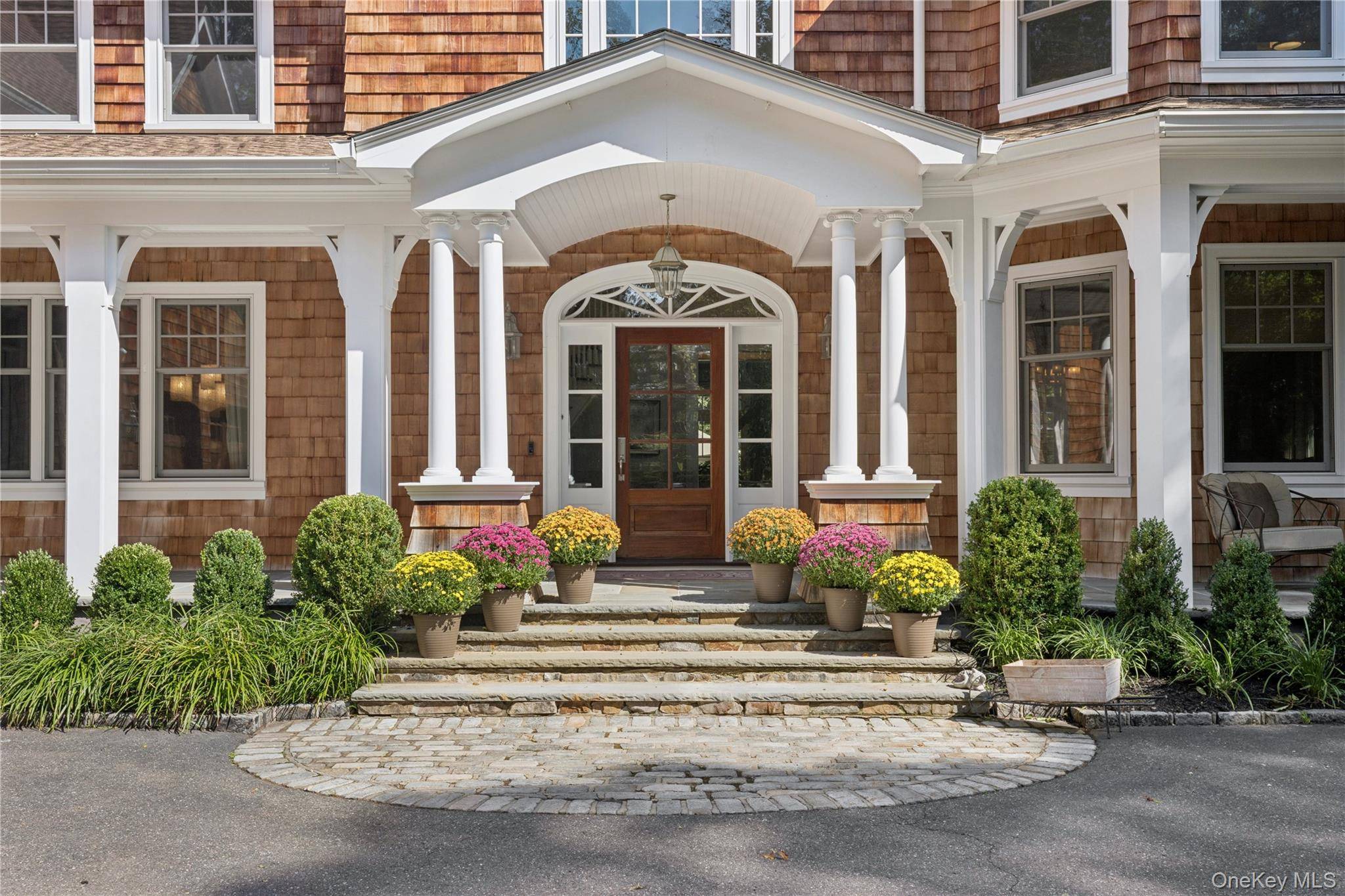 1184 Cove Edge RD, Oyster Bay Cove, NY 11791