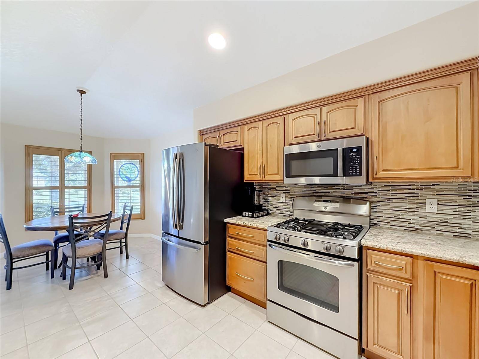 5401 AURORA DR, Leesburg, FL 34748