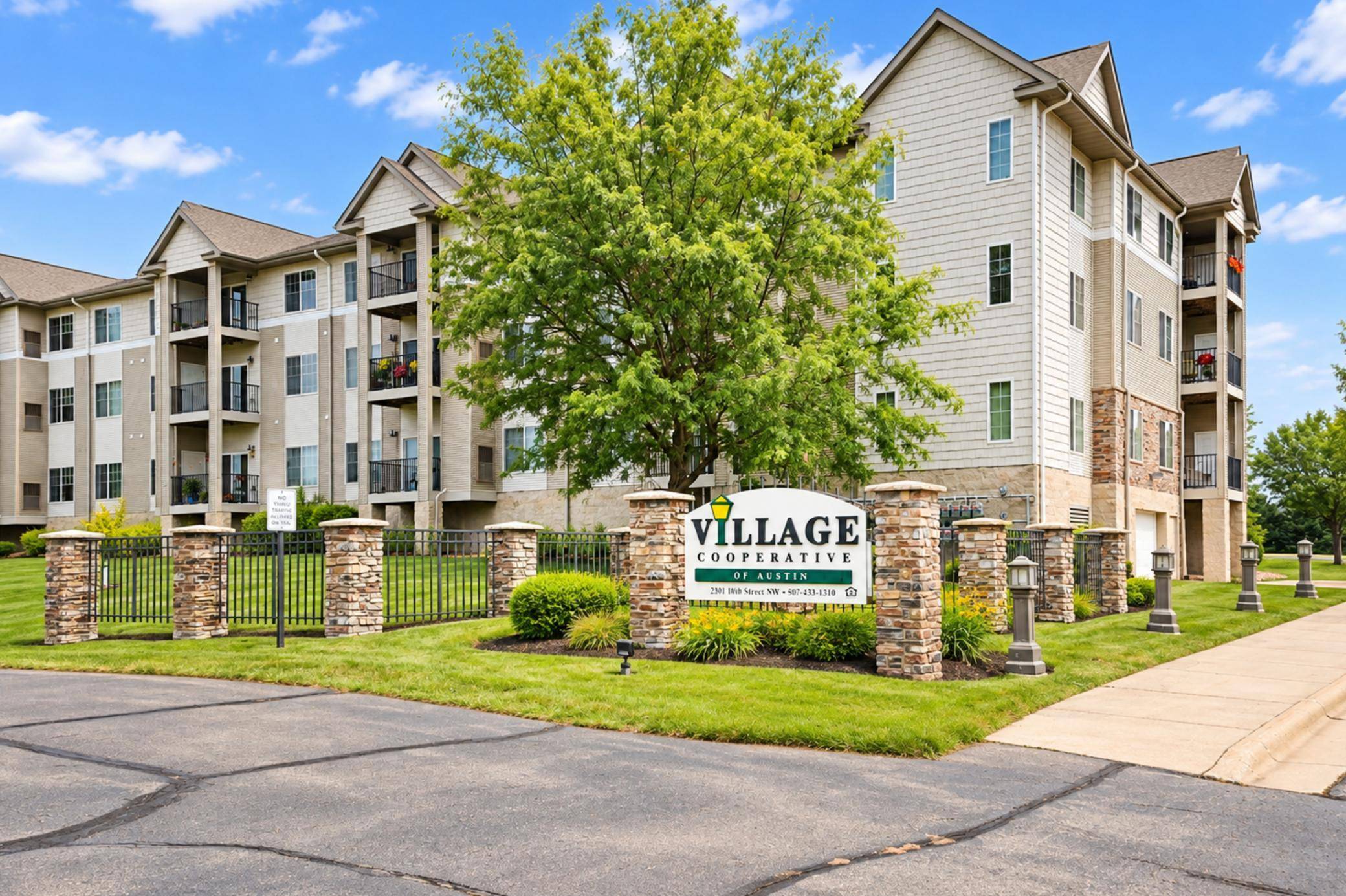 2301 10th ST NW #116, Austin, MN 55912