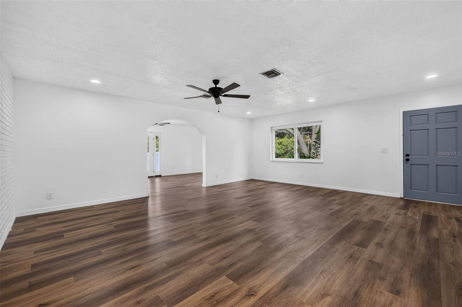 4014 ALABAMA AVE NE, St Petersburg, FL 33703