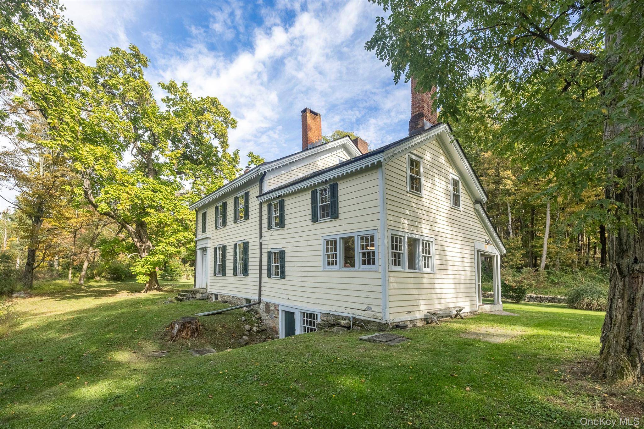262 Stissing RD, Stanfordville, NY 12581