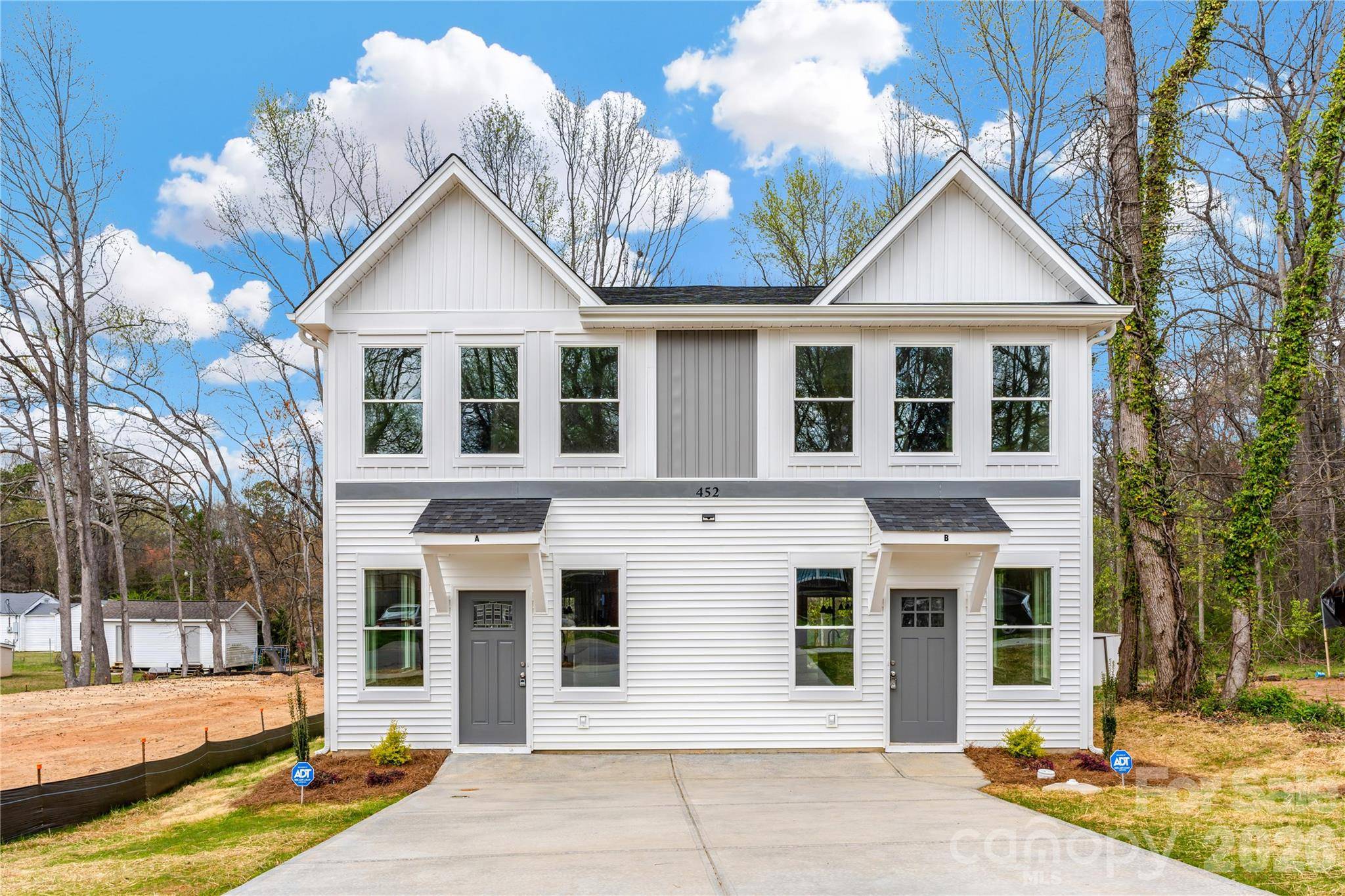 452 Dawn CIR #285-286, Charlotte, NC 28213