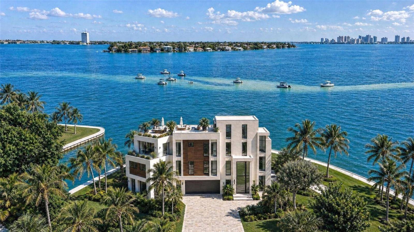 3200 HIGEL AVE, Sarasota, FL 34242