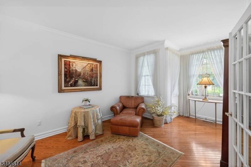 22 Benedict Cres, Bernards Twp., NJ 07920