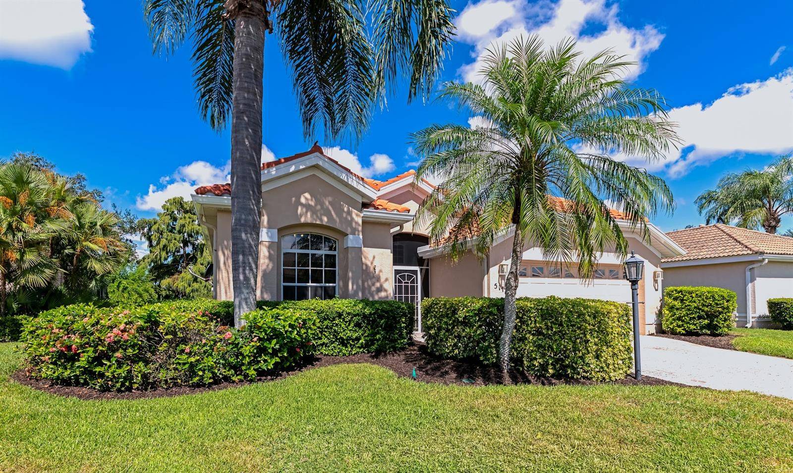 5113 FLAGSTONE DR, Sarasota, FL 34238