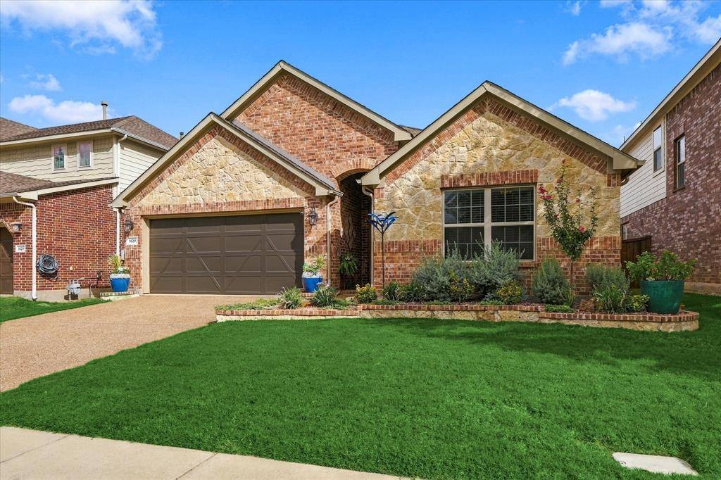 1629 Falconet Court, Carrollton, TX 75010