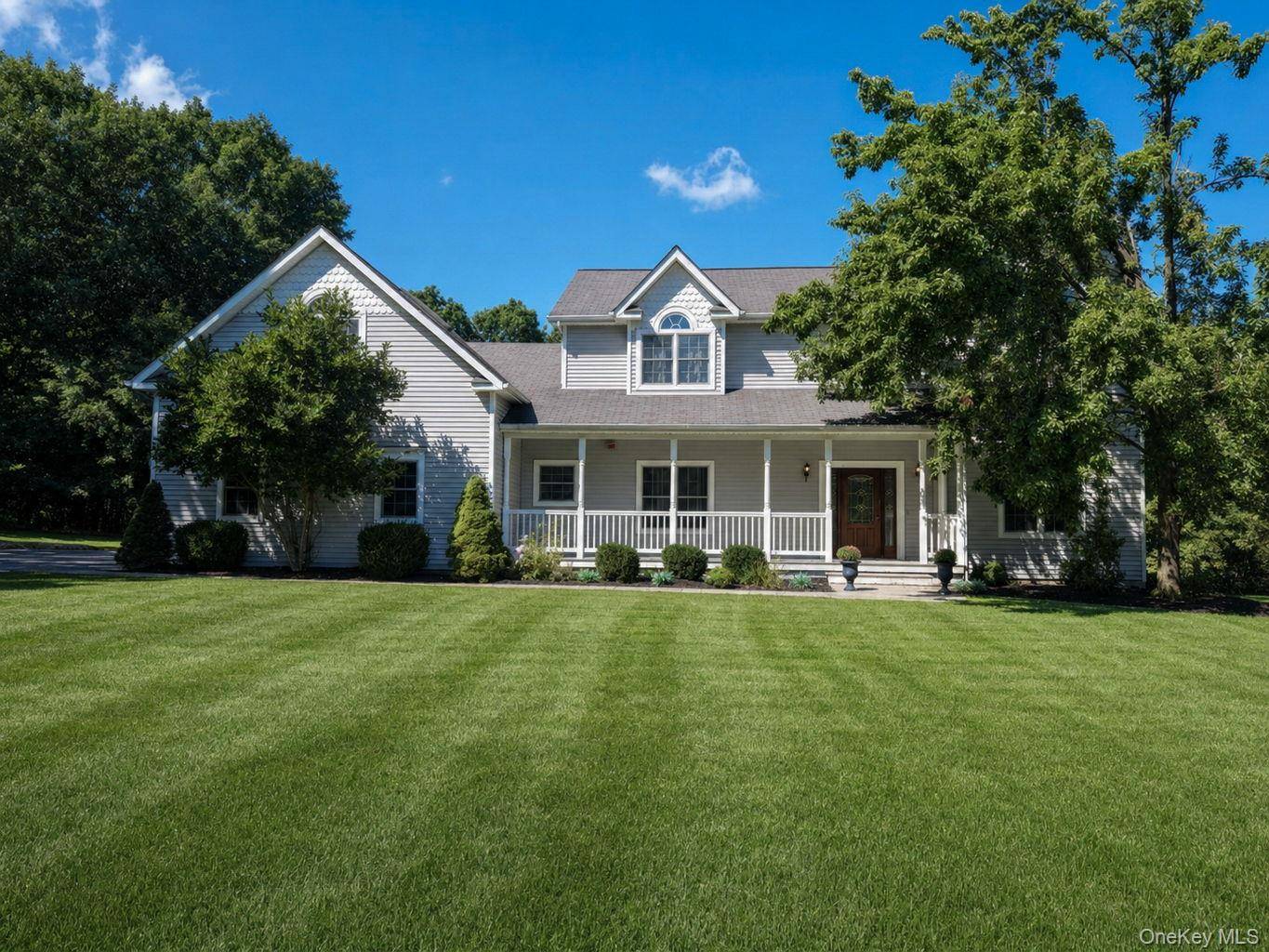 40 Sandra LN, Monroe, NY 10950