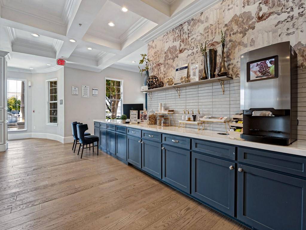 4201 Lomo Alto Drive #4718, Highland Park, TX 75219
