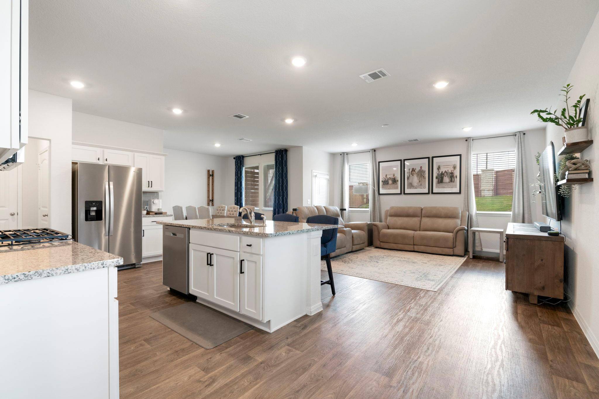 300 Brooklyn DR, Georgetown, TX 78626
