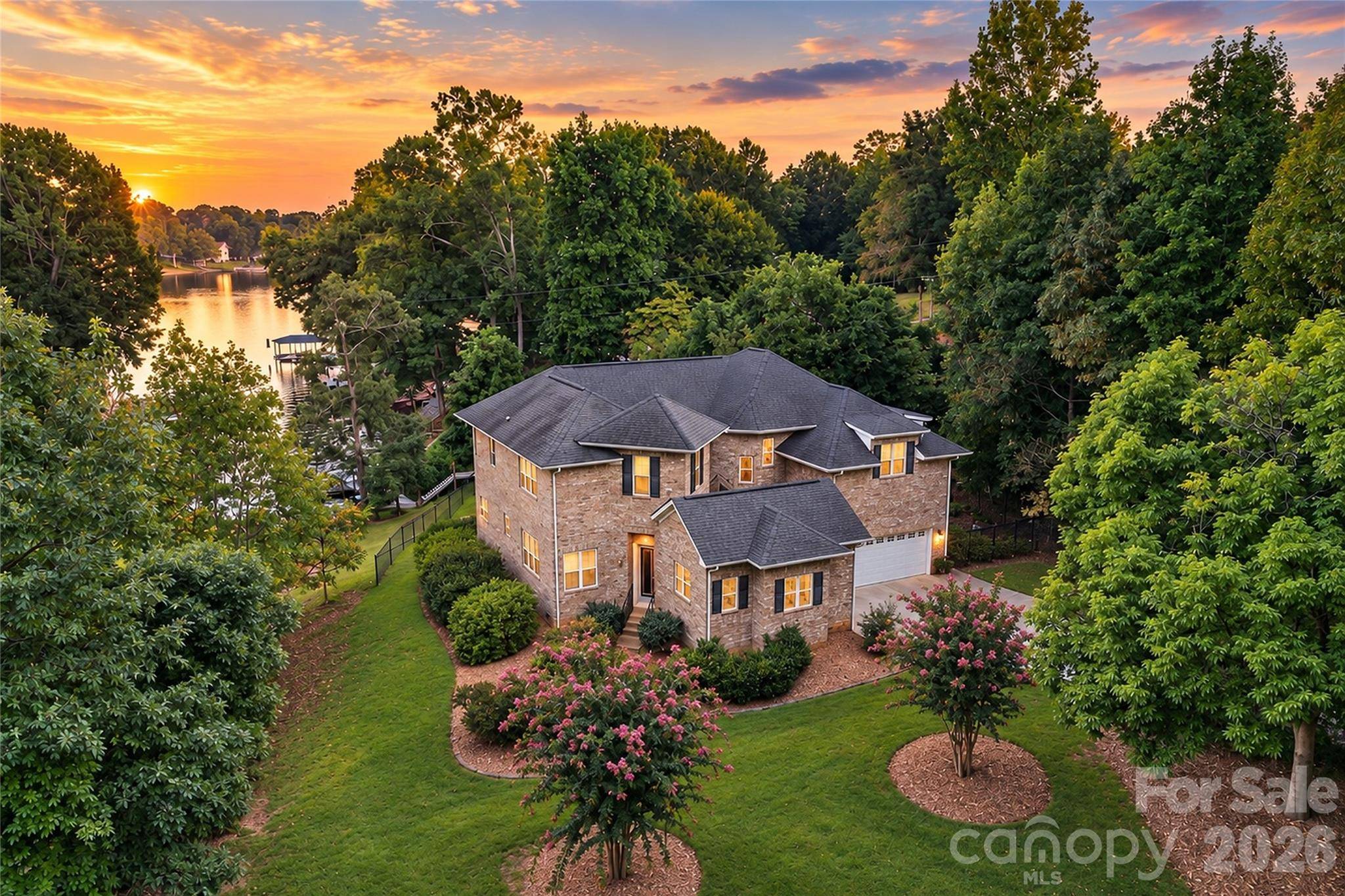 7365 Gabriel ST, Sherrills Ford, NC 28673