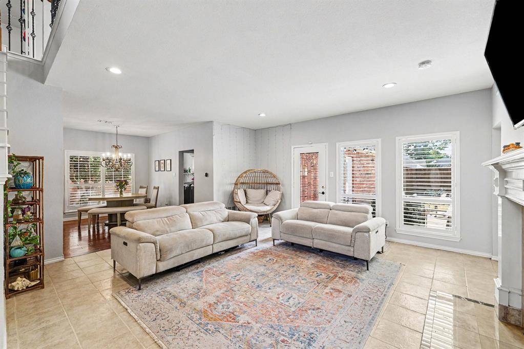 2912 Barksdale Drive, Plano, TX 75025
