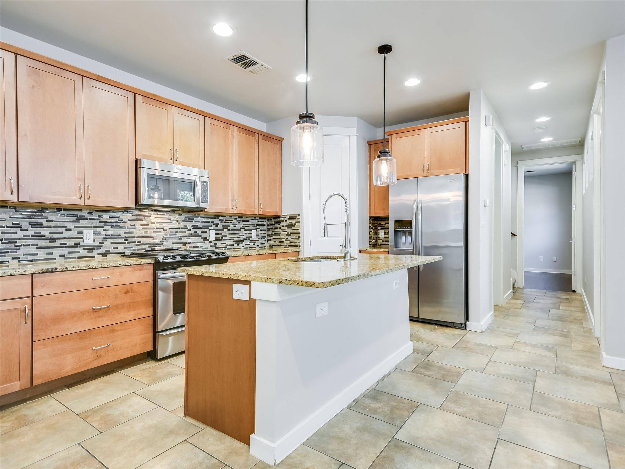 2210 Schriber ST #A, Austin, TX 78704