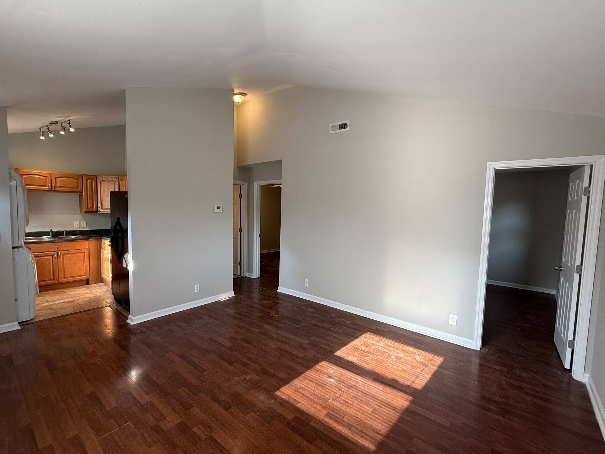 1400 Hawkins St, Nashville, TN 37203