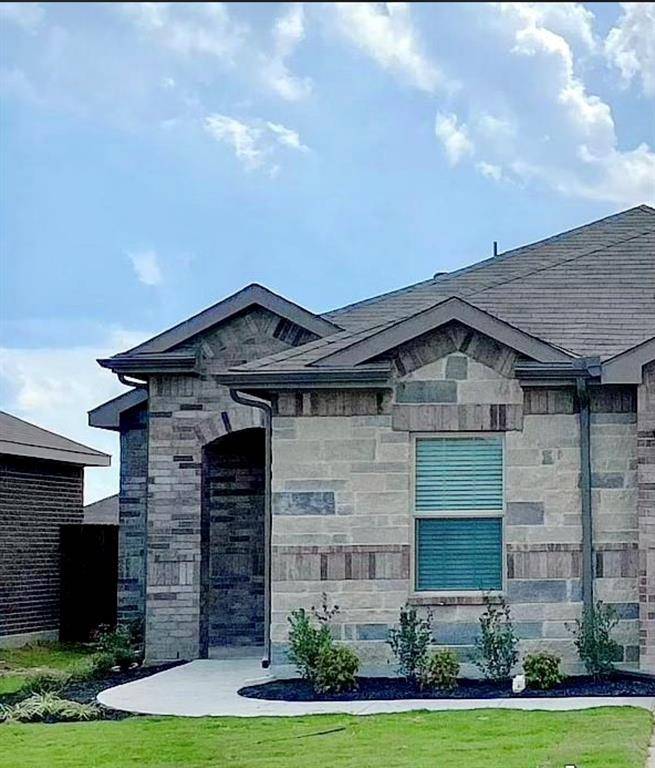9717 Hickory Knob Drive, Fort Worth, TX 76108