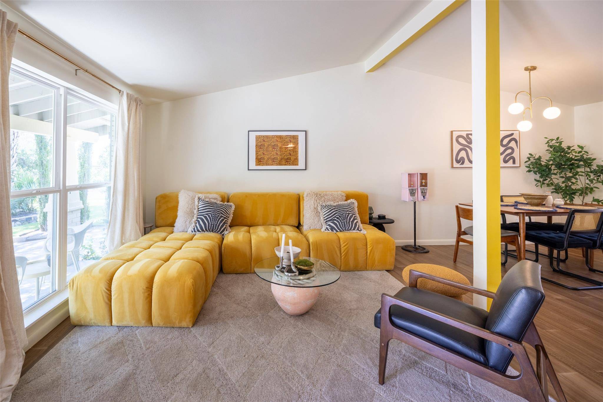 1706 Palma PLZ #C, Austin, TX 78703