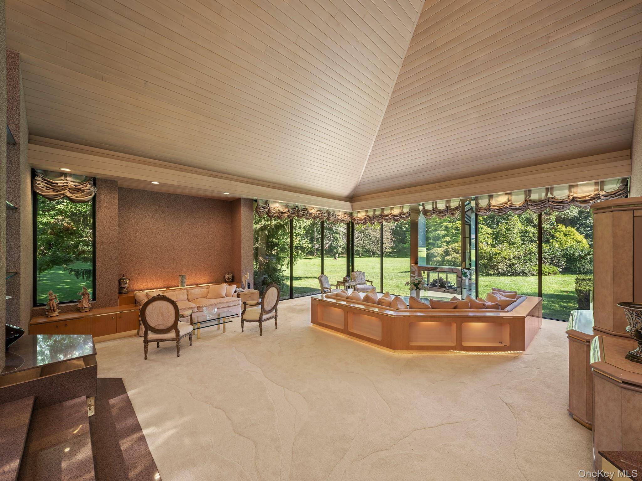 101 wheatley RD, Old Westbury, NY 11578