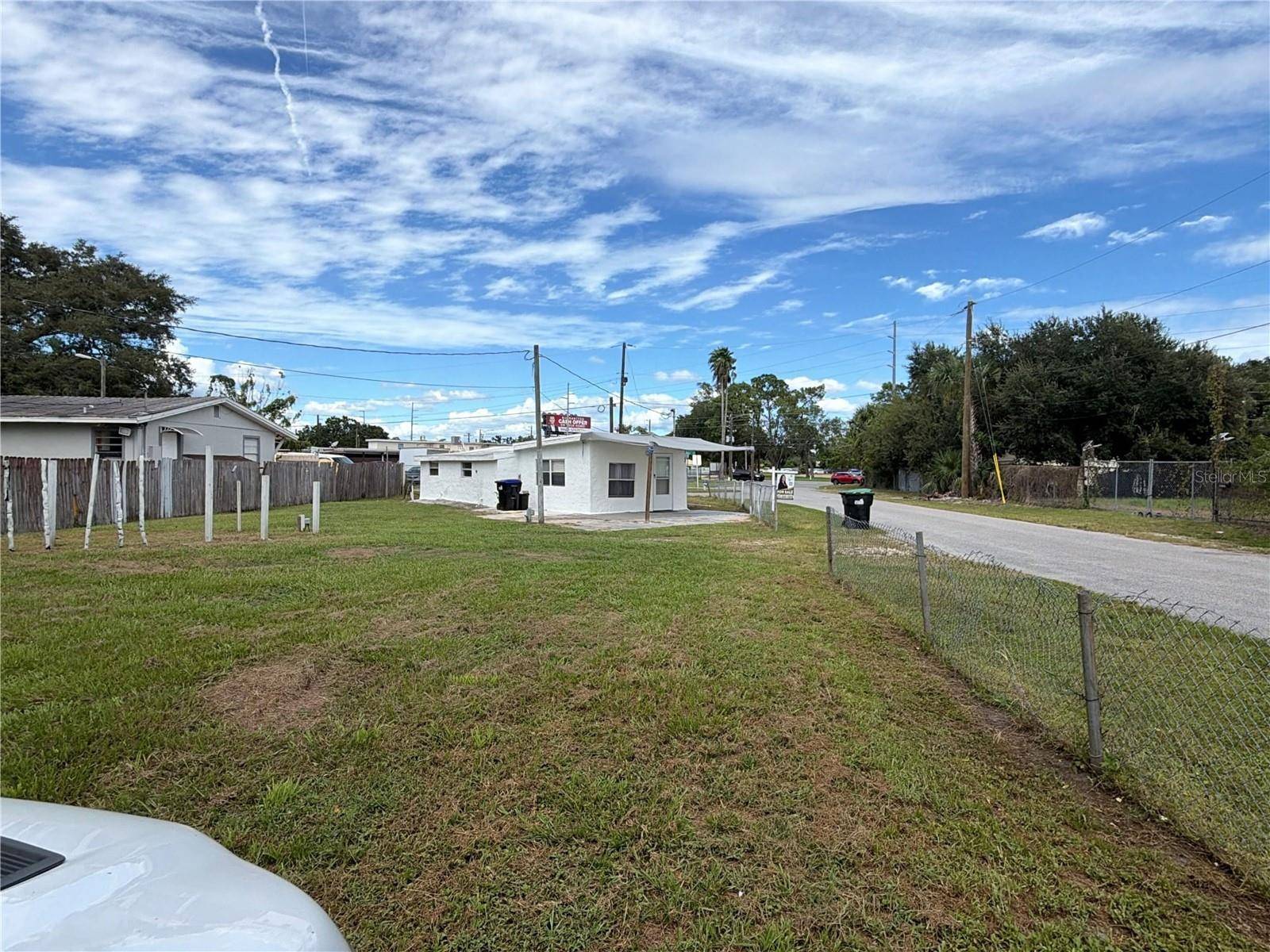 2602 SIDNEY AVE, Orlando, FL 32810