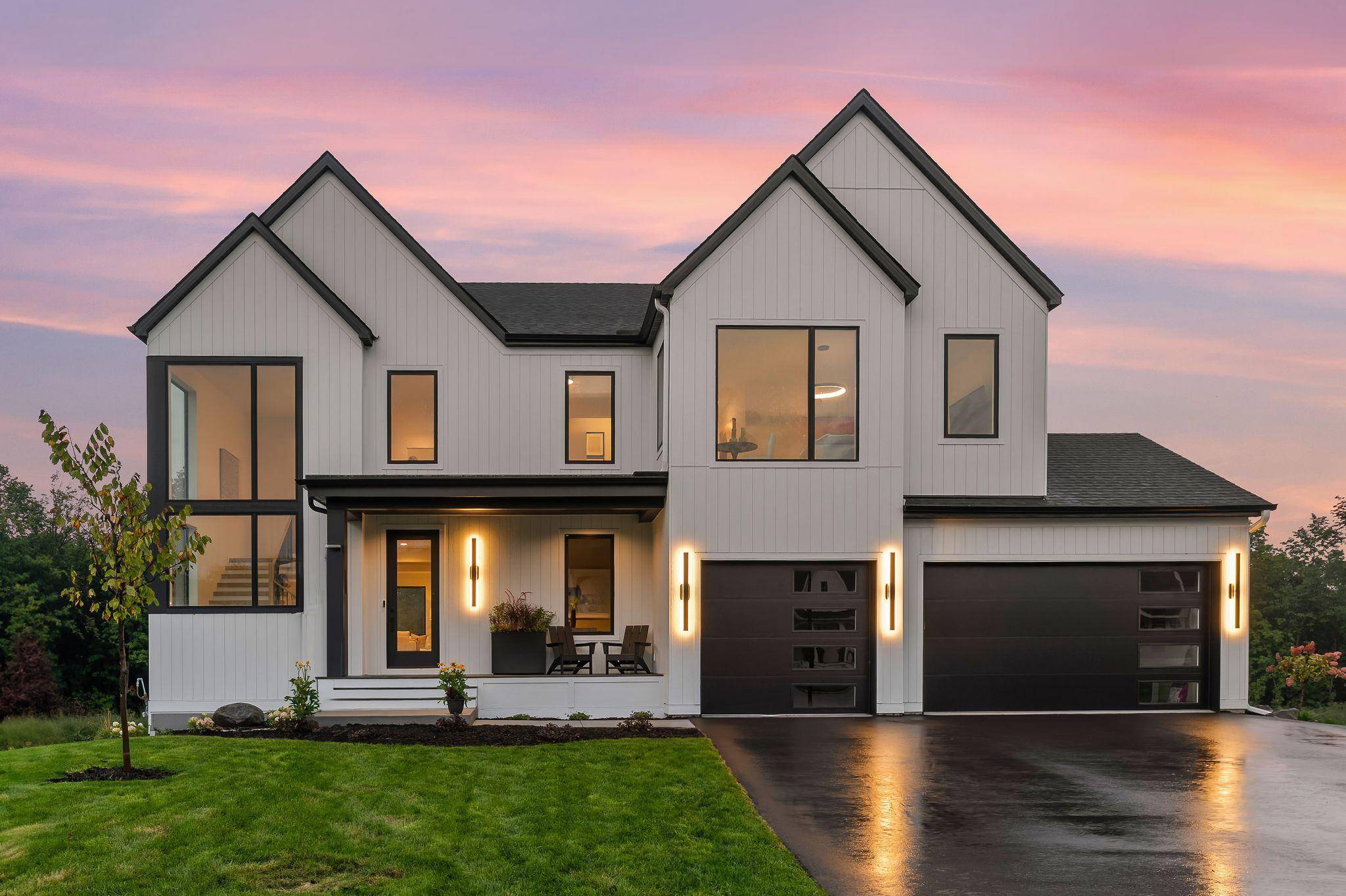 705 Ensconced WAY, Chaska, MN 55318