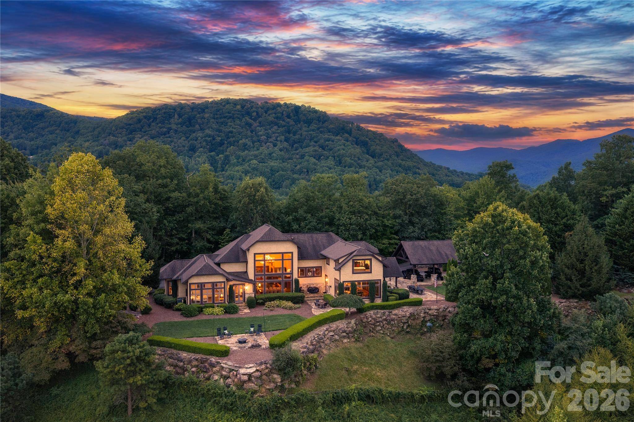 93 Lombard ST, Waynesville, NC 28786